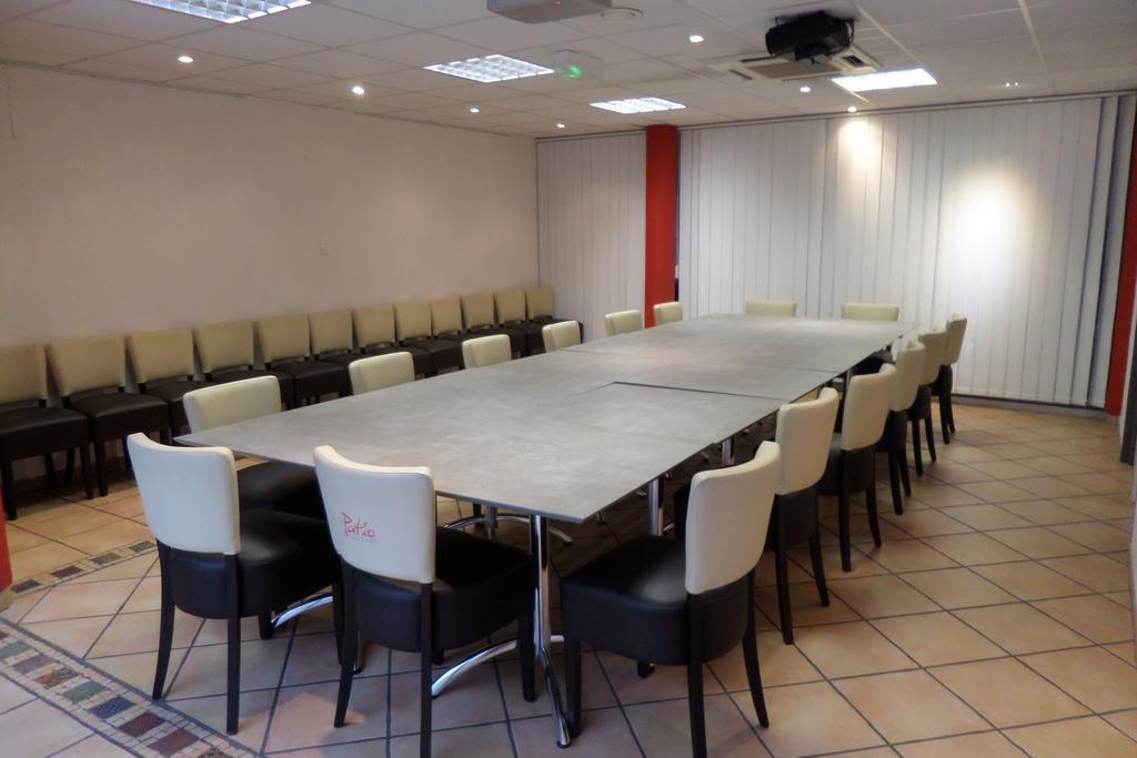 Logis Hotel Les II Mas - Perpignan Sud Cabestany Zewnętrze zdjęcie